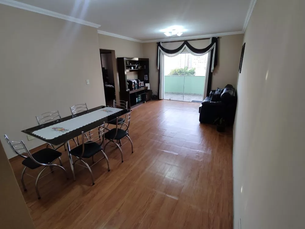 Apartamento à venda com 2 quartos, 85m² - Foto 4