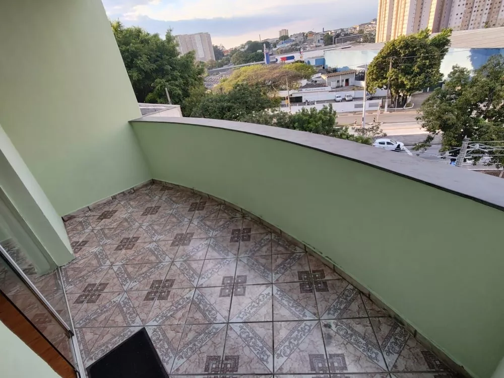 Apartamento à venda com 2 quartos, 85m² - Foto 2