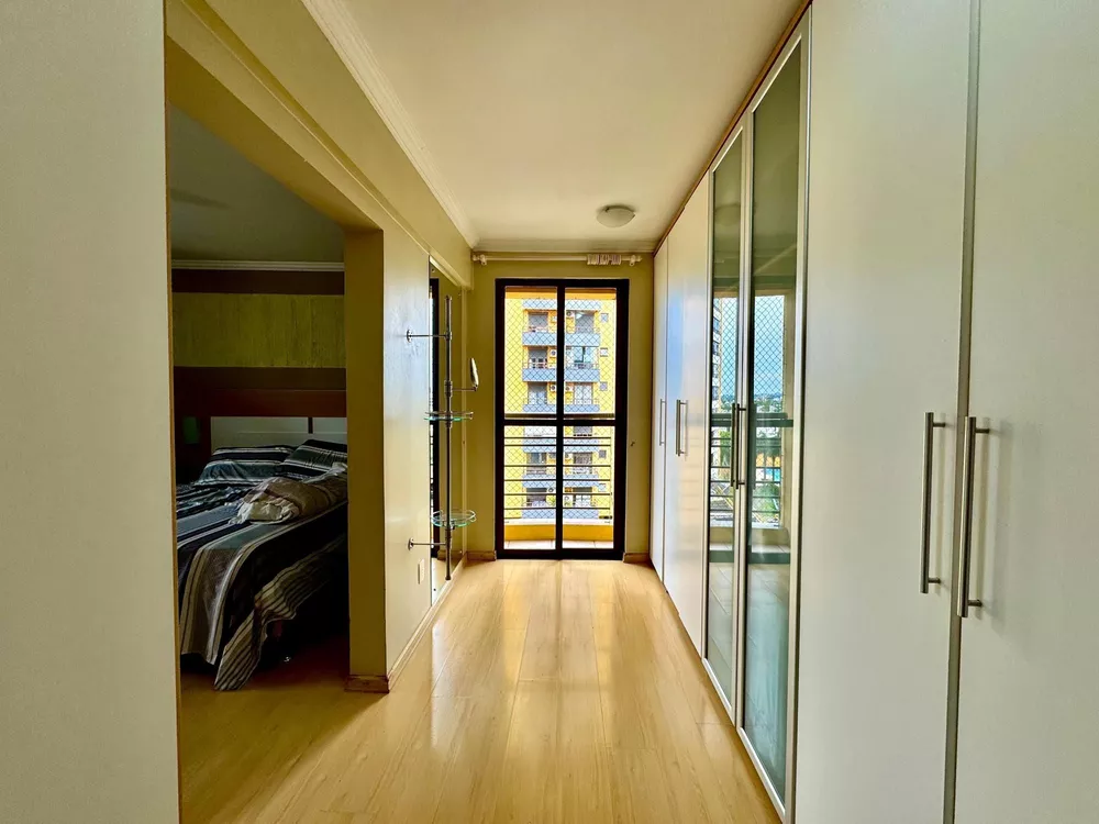 Apartamento, 4 quartos, 202 m² - Foto 2