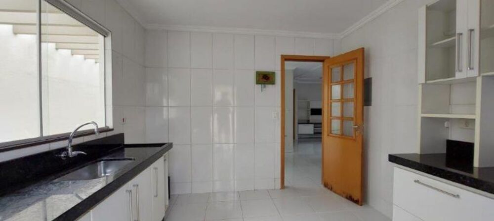Casa, 3 quartos, 168 m² - Foto 4