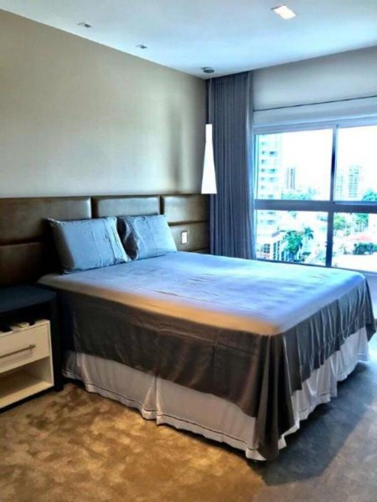 Apartamento à venda com 3 quartos, 226m² - Foto 17