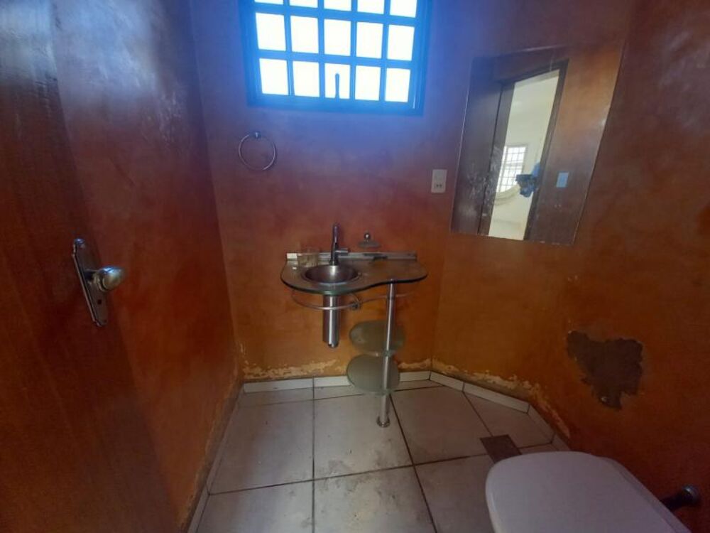 Casa, 3 quartos, 299 m² - Foto 2