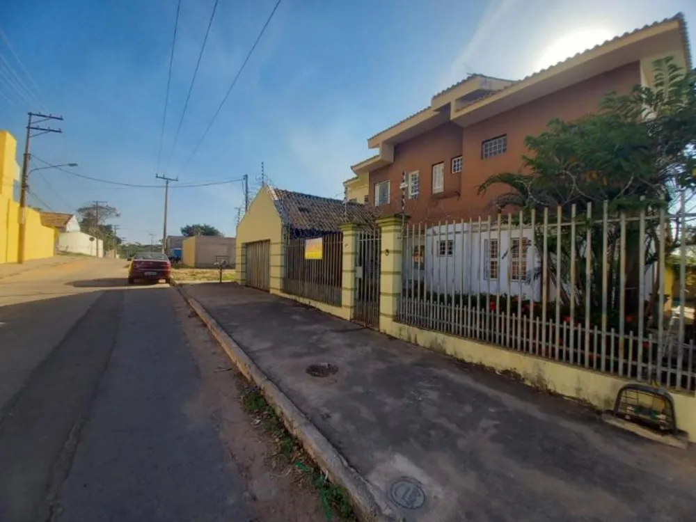 Casa, 3 quartos, 299 m² - Foto 2