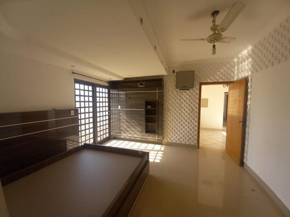 Casa, 3 quartos, 299 m² - Foto 15