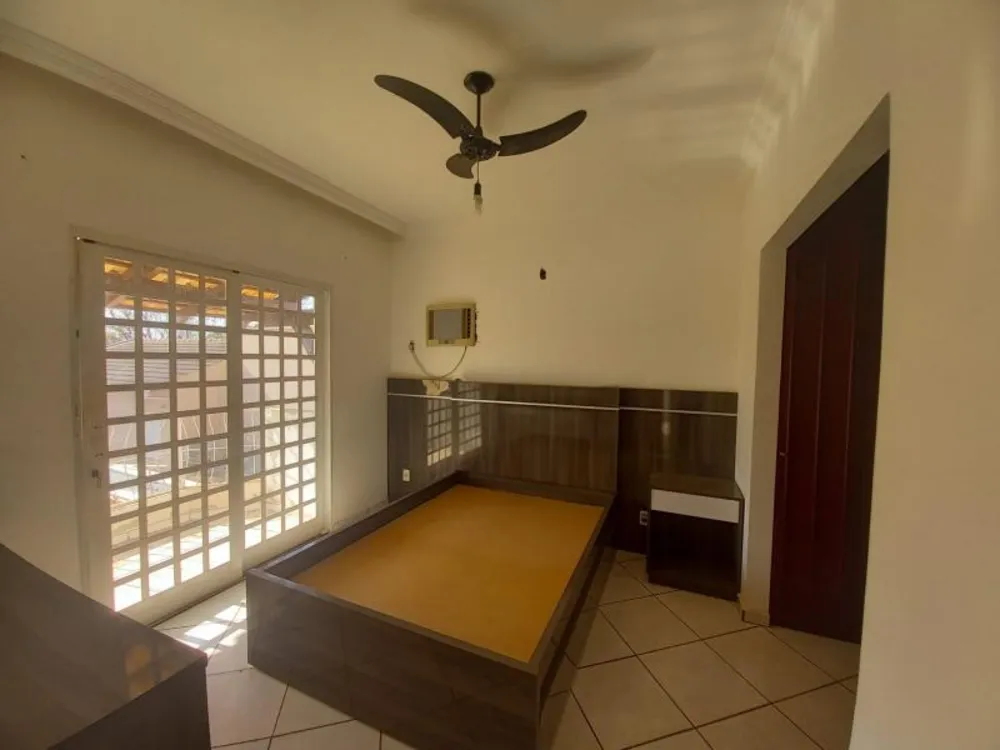 Casa, 3 quartos, 299 m² - Foto 18