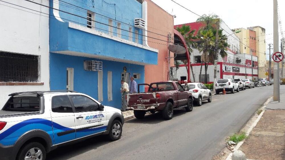 Prédio Inteiro para alugar com 5 quartos, 320m² - Foto 3
