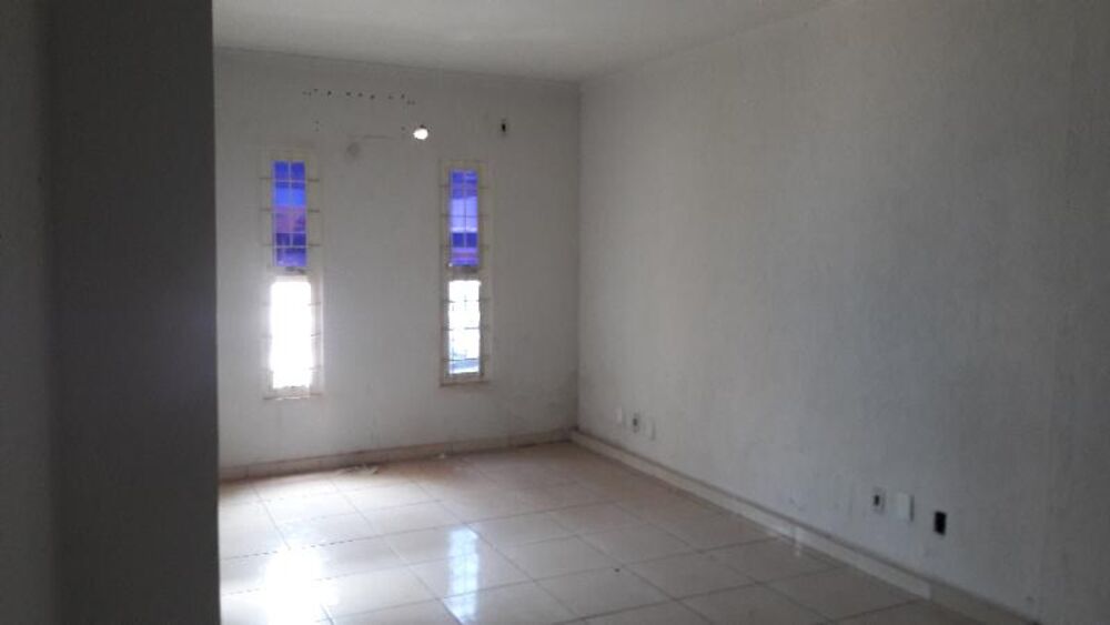 Prédio Inteiro para alugar com 5 quartos, 320m² - Foto 5