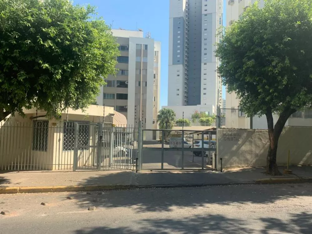 Apartamento à venda com 2 quartos, 65m² - Foto 1