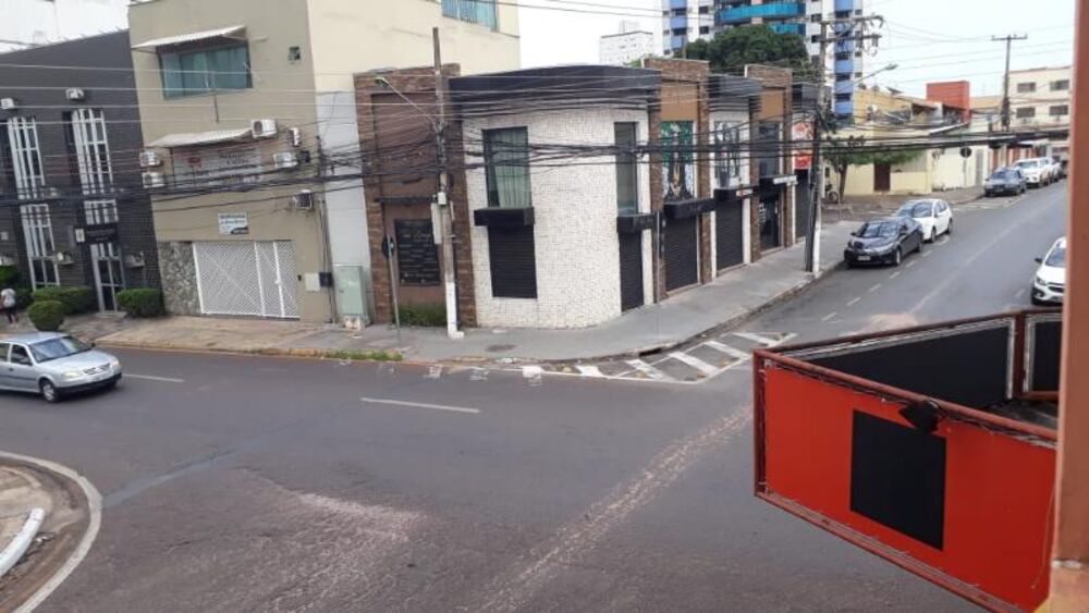 Apartamento para alugar com 2 quartos, 70m² - Foto 6
