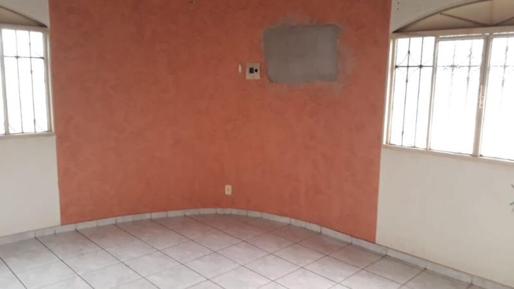 Apartamento para alugar com 2 quartos, 70m² - Foto 10