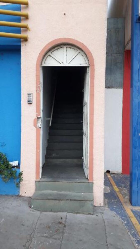 Apartamento para alugar com 2 quartos, 70m² - Foto 3
