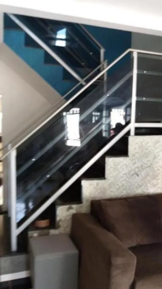 Casa, 4 quartos, 189 m² - Foto 1