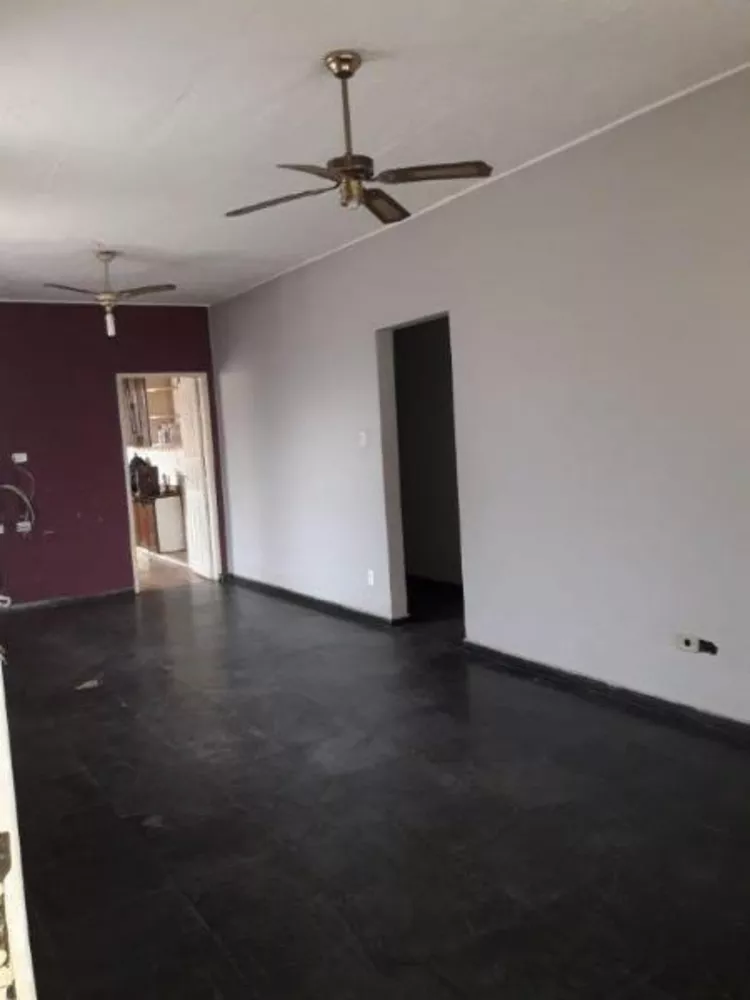 Casa à venda com 3 quartos, 345m² - Foto 3