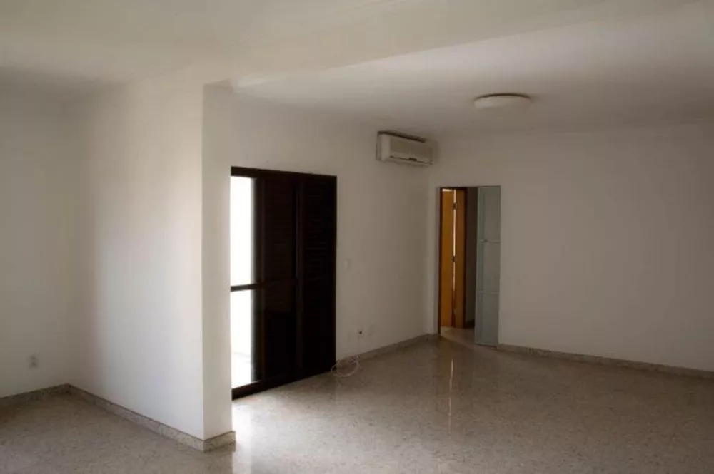 Apartamento à venda com 4 quartos - Foto 4