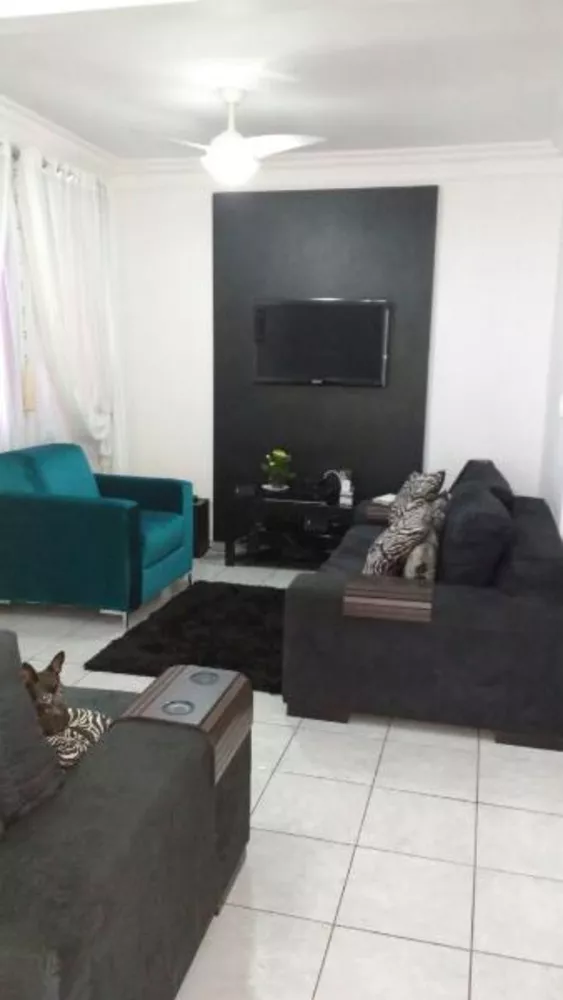 Casa à venda com 3 quartos, 140m² - Foto 3