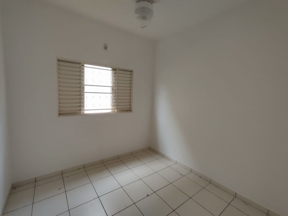 Casa à venda e aluguel com 3 quartos, 66m² - Foto 9