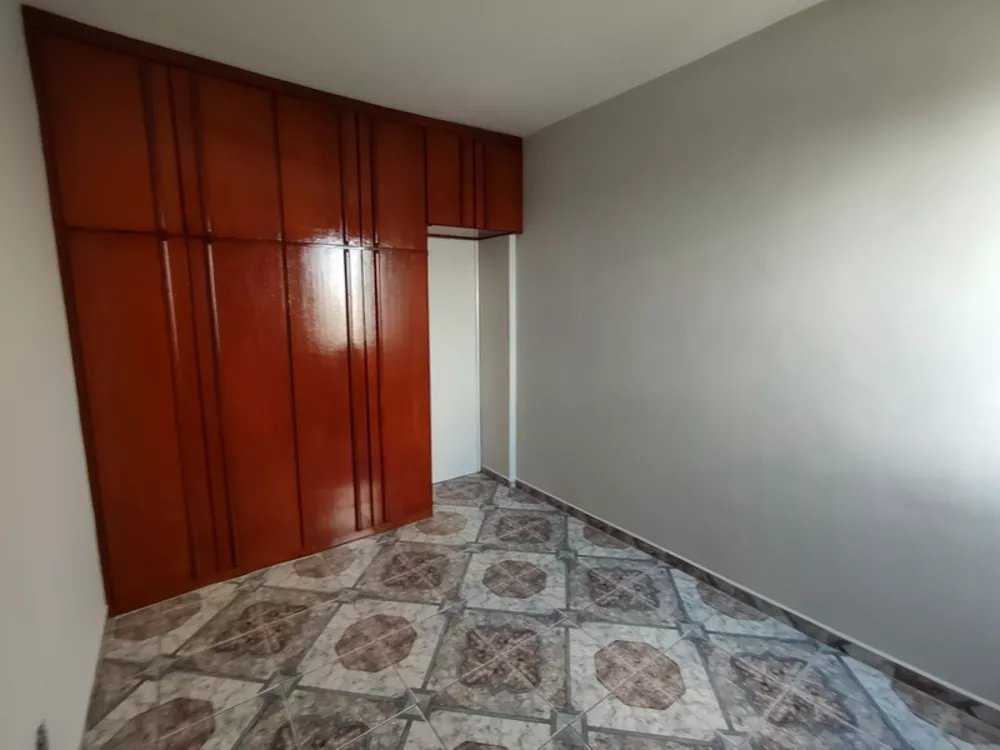 Apartamento para alugar com 3 quartos, 90m² - Foto 16