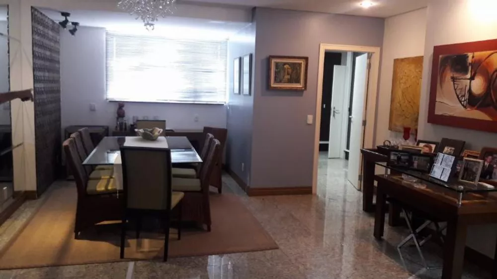 Apartamento à venda com 3 quartos, 185m² - Foto 4