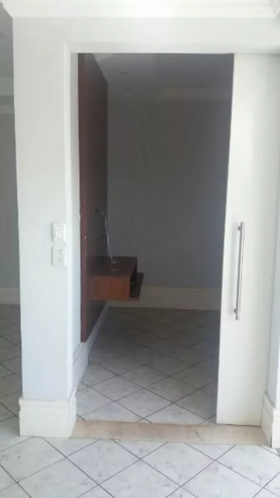 Apartamento, 4 quartos, 220 m² - Foto 11