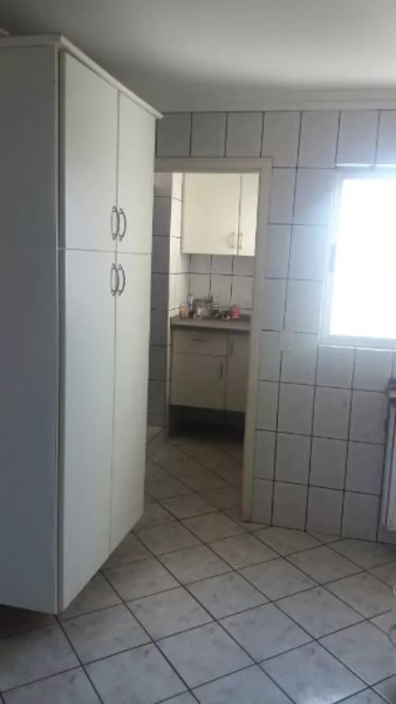 Apartamento, 4 quartos, 220 m² - Foto 37