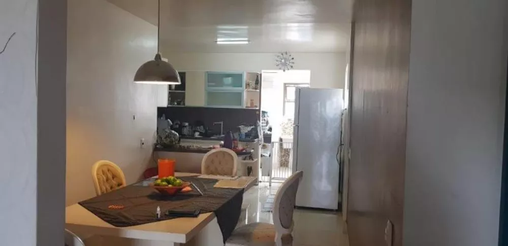 Apartamento à venda com 3 quartos, 120m² - Foto 4