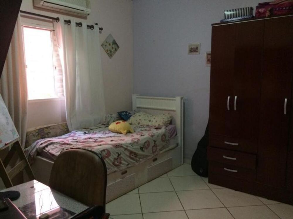 Casa à venda com 2 quartos, 160m² - Foto 8