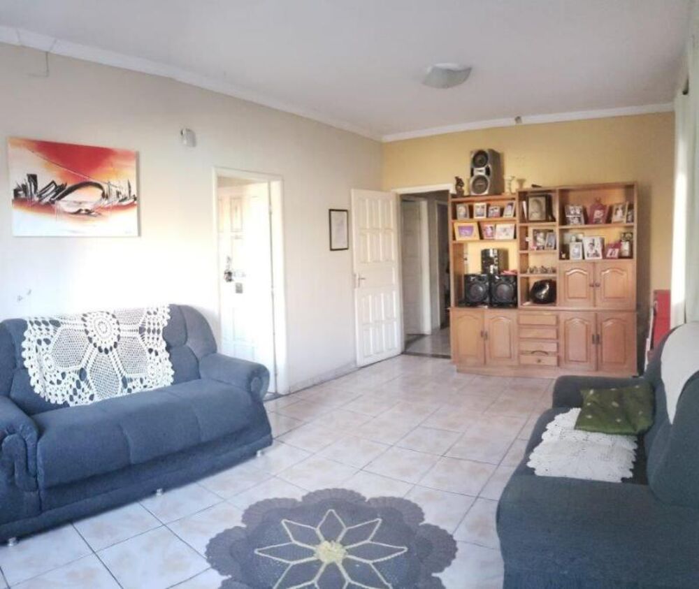 Casa à venda com 4 quartos, 277m² - Foto 8