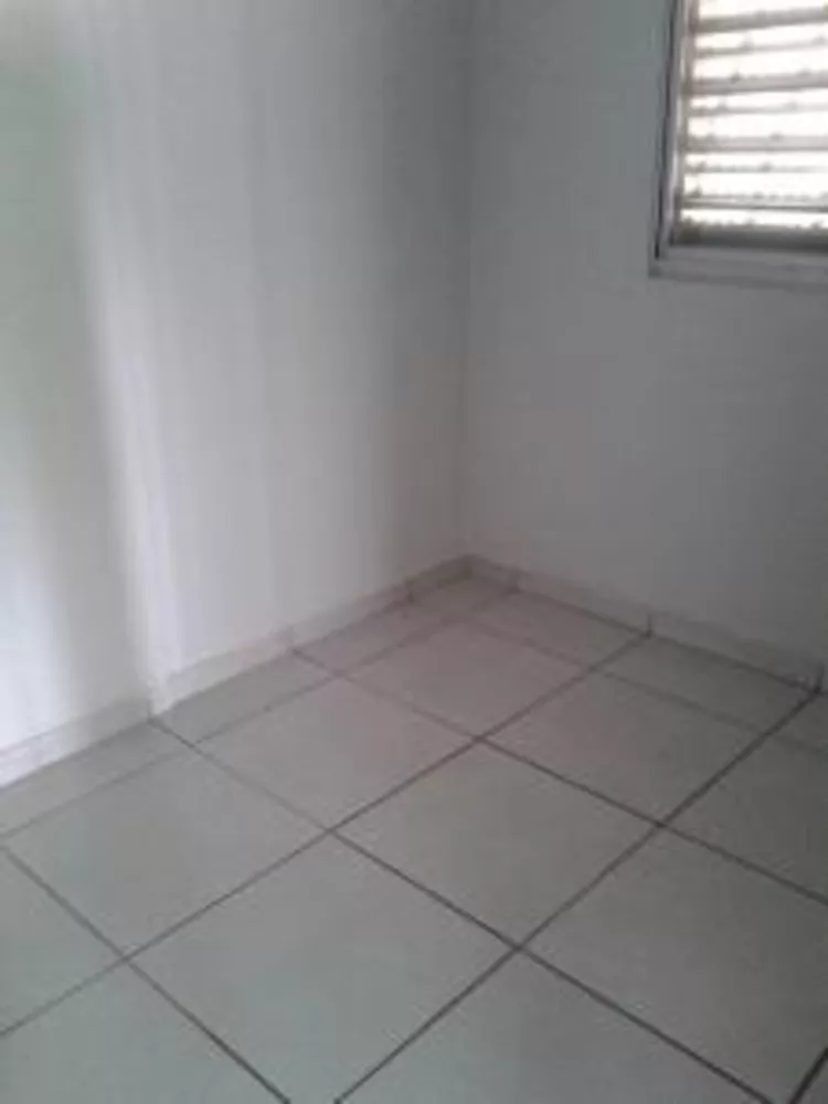 Apartamento à venda com 3 quartos, 105m² - Foto 8