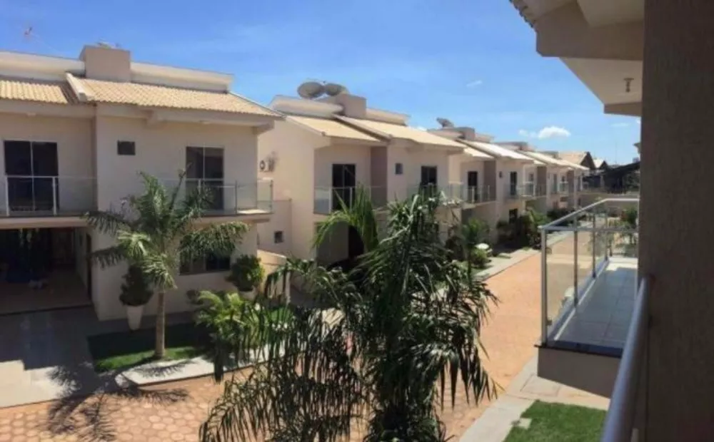 Casa, 3 quartos, 188 m² - Foto 1