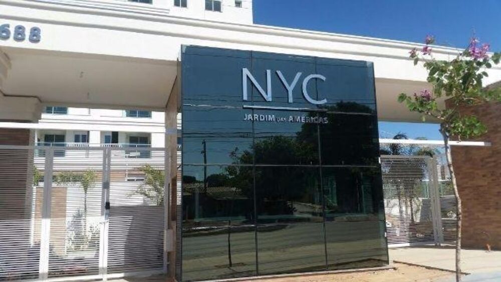 Apartamento à venda com 2 quartos, 79m² - Foto 1