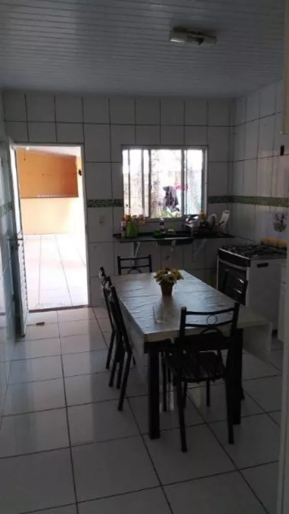 Casa à venda com 4 quartos - Foto 4