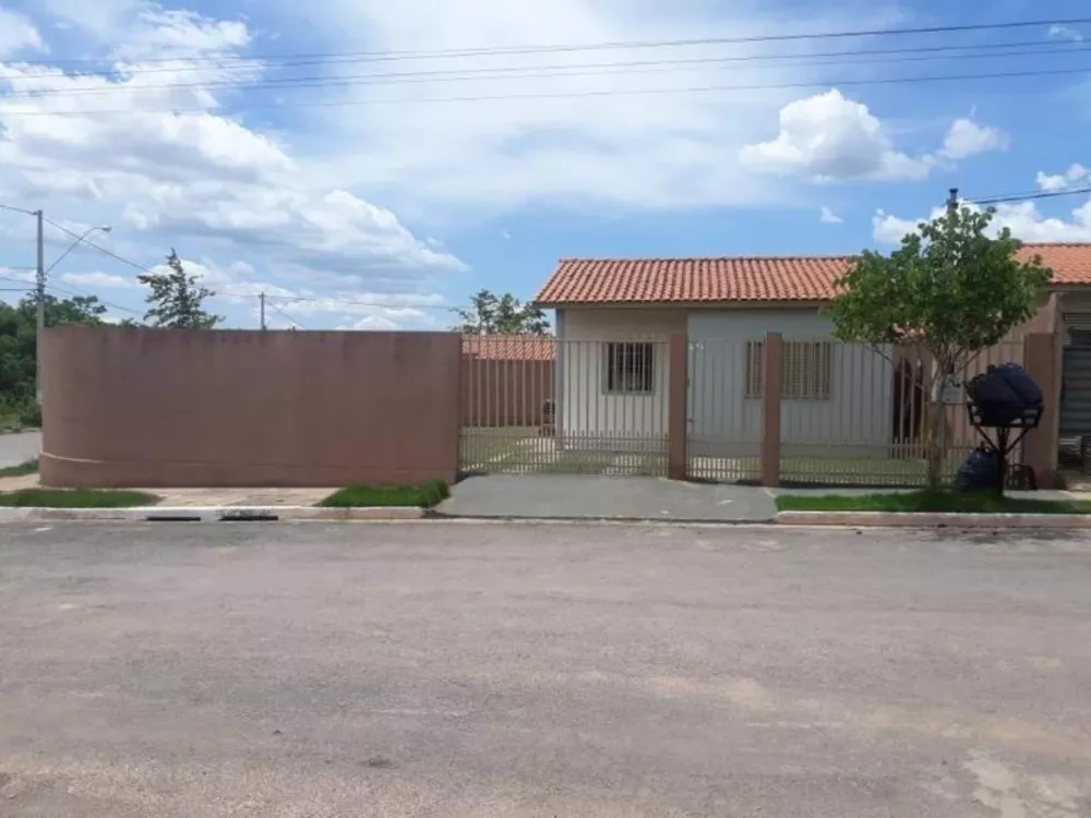 Casa à venda com 2 quartos, 50m² - Foto 3