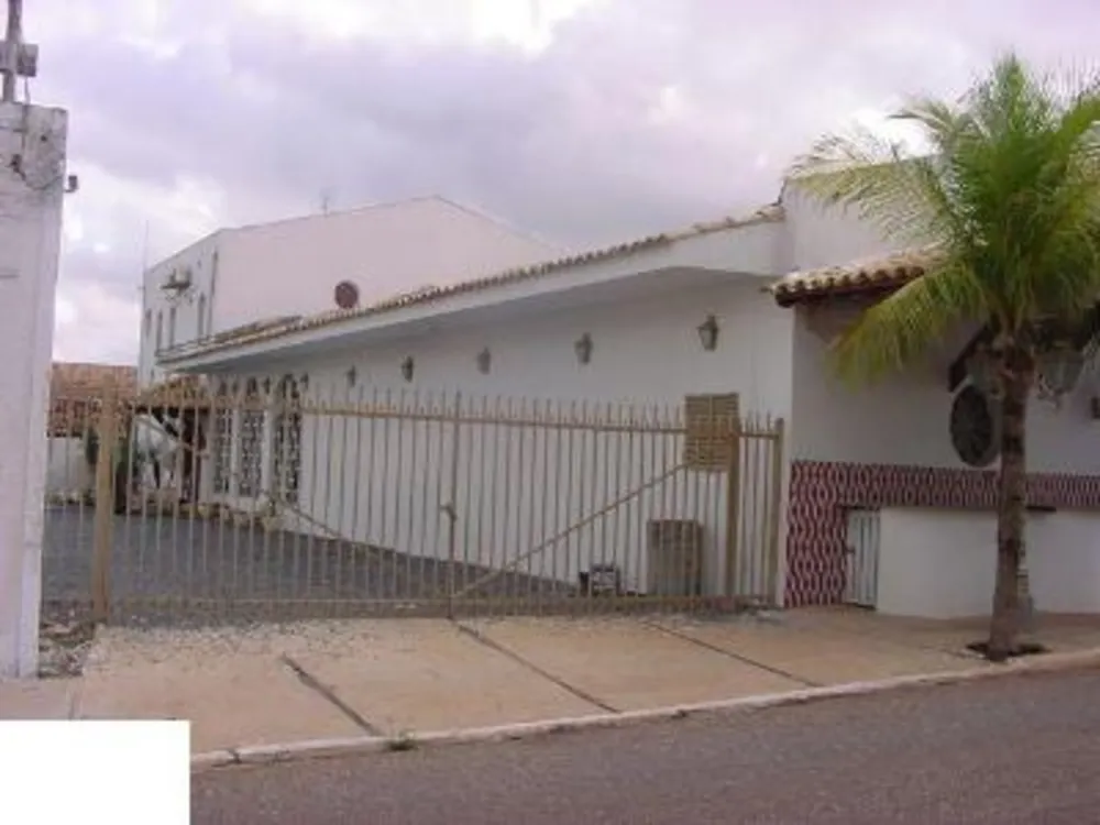 Casa, 3 quartos, 840 m² - Foto 2