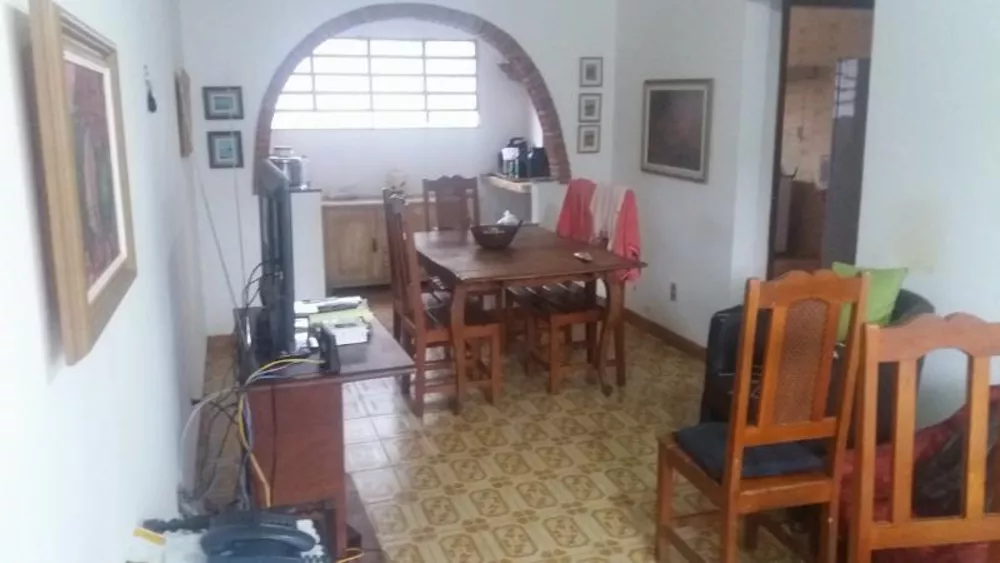 Casa, 4 quartos, 320 m² - Foto 1