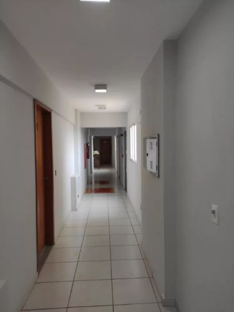 Apartamento à venda com 3 quartos, 74m² - Foto 8