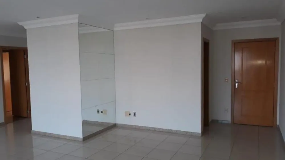 Apartamento, 3 quartos, 215 m² - Foto 1