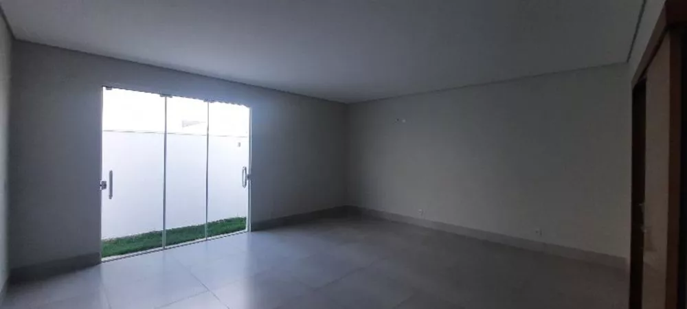 Apartamento à venda com 4 quartos, 208m² - Foto 4