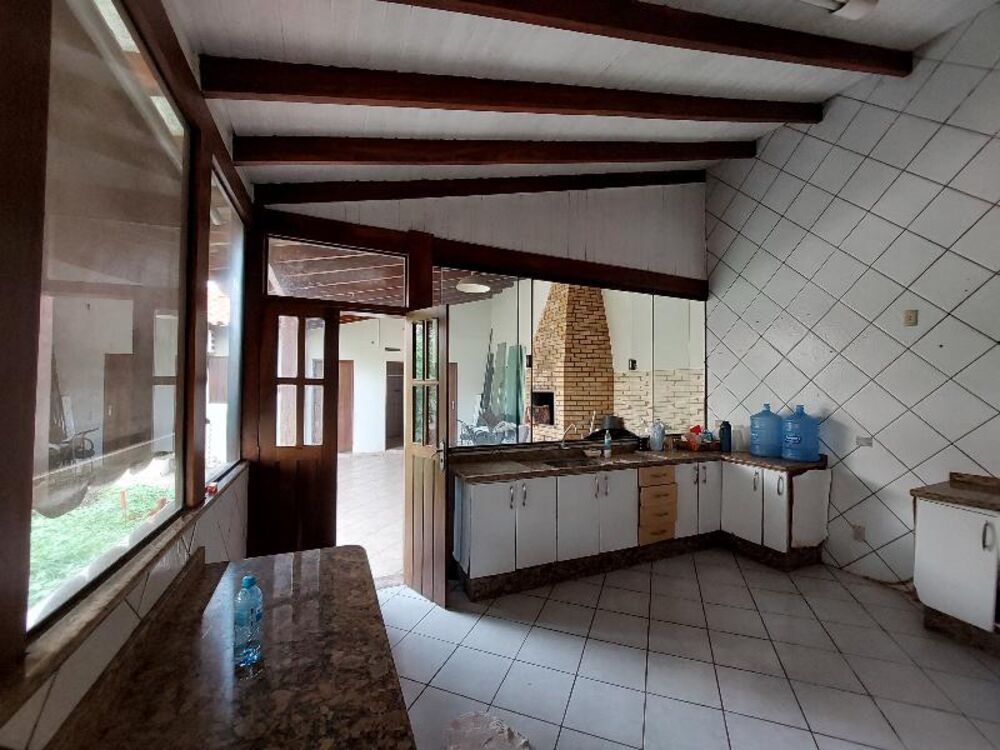 Casa, 3 quartos, 270 m² - Foto 15