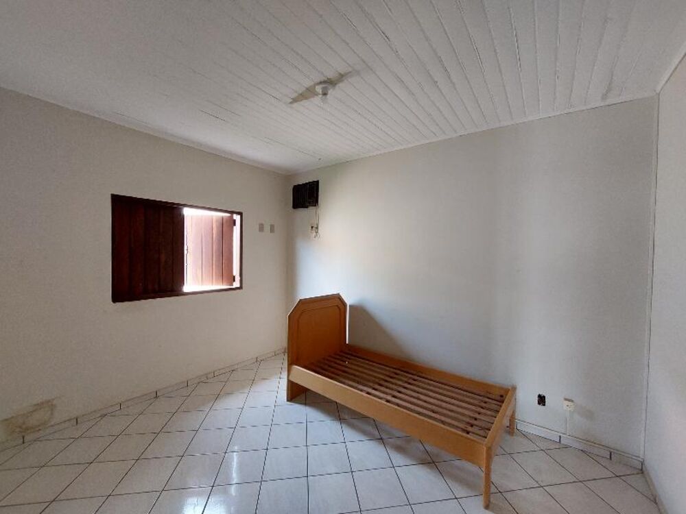 Casa, 3 quartos, 270 m² - Foto 9