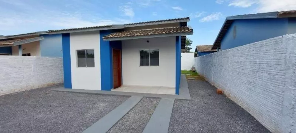 Casa à venda com 2 quartos, 50m² - Foto 3