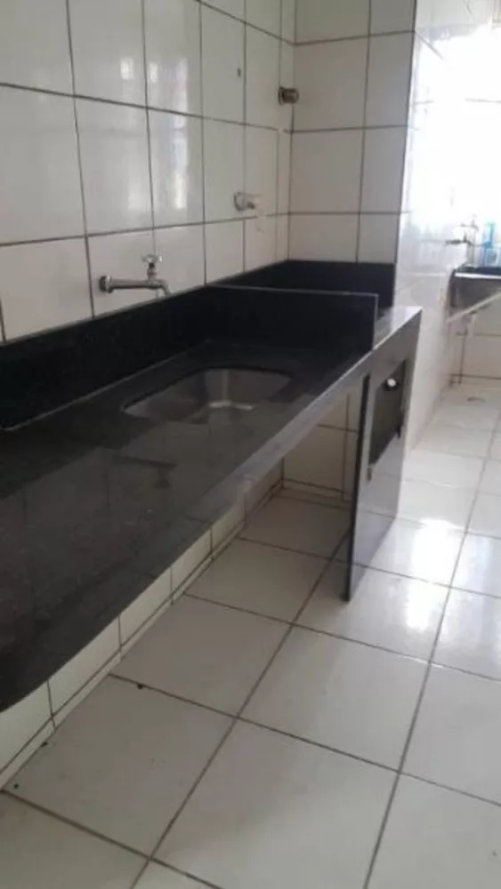 Apartamento à venda com 2 quartos, 50m² - Foto 4