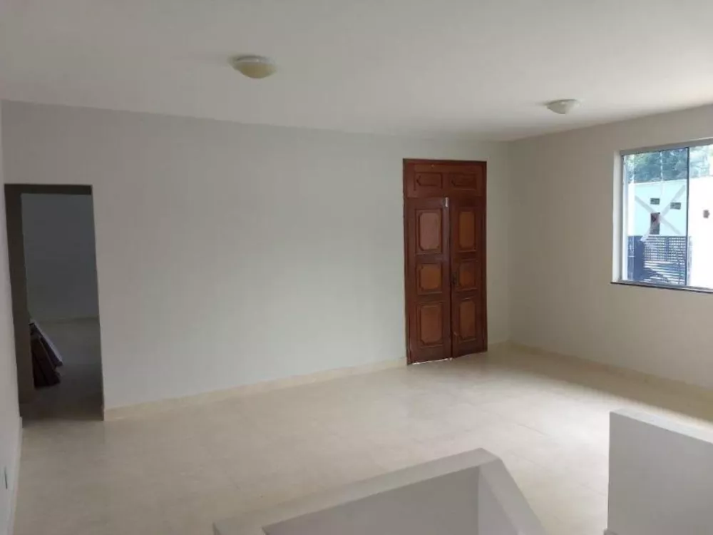 Casa, 4 quartos, 550 m² - Foto 1