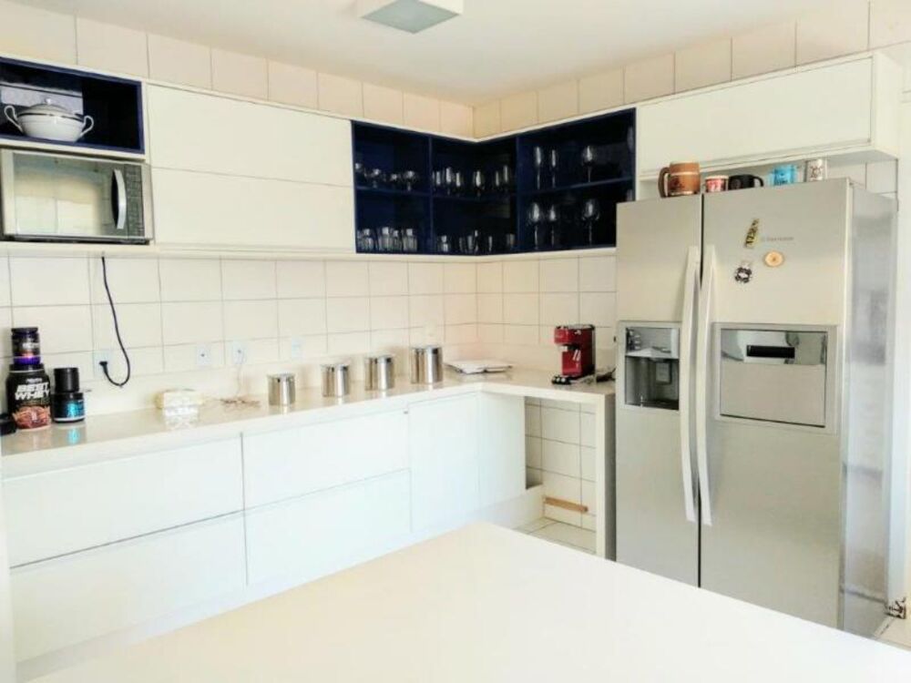 Apartamento à venda com 3 quartos, 209m² - Foto 7