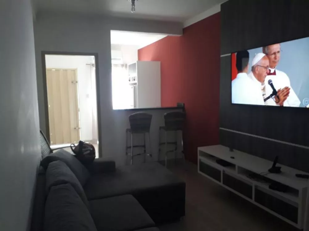 Casa à venda com 2 quartos, 110m² - Foto 3