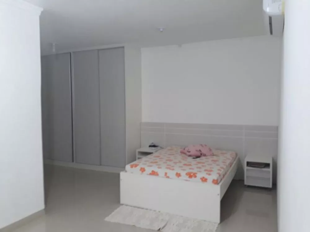 Casa à venda com 2 quartos, 110m² - Foto 4