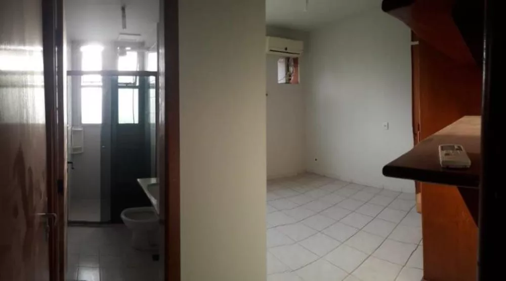 Apartamento à venda com 2 quartos, 70m² - Foto 8