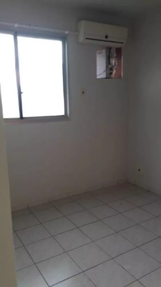 Apartamento à venda com 2 quartos, 70m² - Foto 4