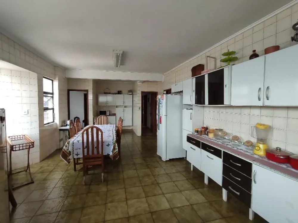 Apartamento, 4 quartos, 253 m² - Foto 15