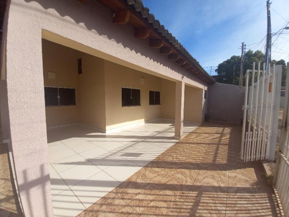 Casa, 3 quartos, 181 m² - Foto 2