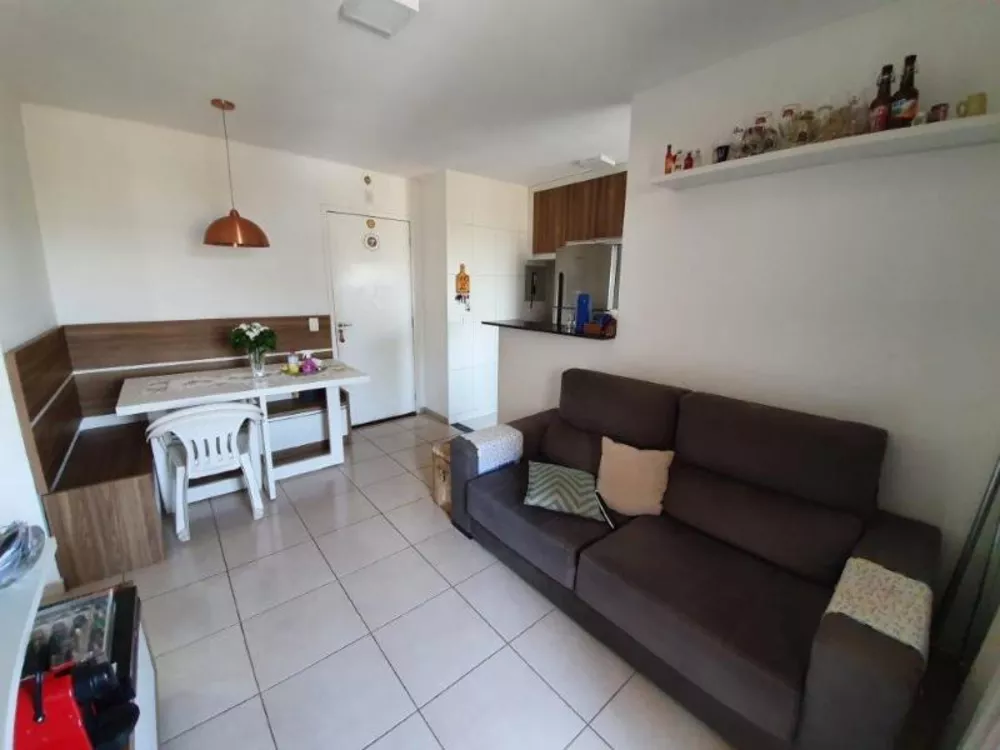 Apartamento à venda com 2 quartos, 68m² - Foto 2